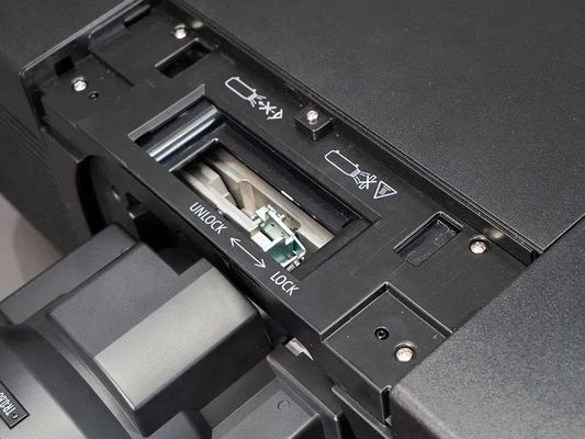 ফ্লাইইন EL-G36KU 4K 7D হলোগ্রাম লেজার প্রজেক্টর, 3LCD 30000 ANSI লুমেন সহ, বহিরঙ্গন বিল্ডিং 3D ম্যাপিং বৃহৎ স্থান প্রজেকশনের জন্য