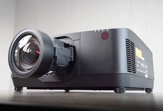 4K 3LCD লেজার প্রজেক্টর 30000 এএনএসআই লুমেন ফ্লাইন এল-জি 36 কেইউ 7 ডি হলোগ্রাম আউটডোর বিল্ডিং 3 ডি ম্যাপিং বড় ভেন্যু প্রজেক্টর